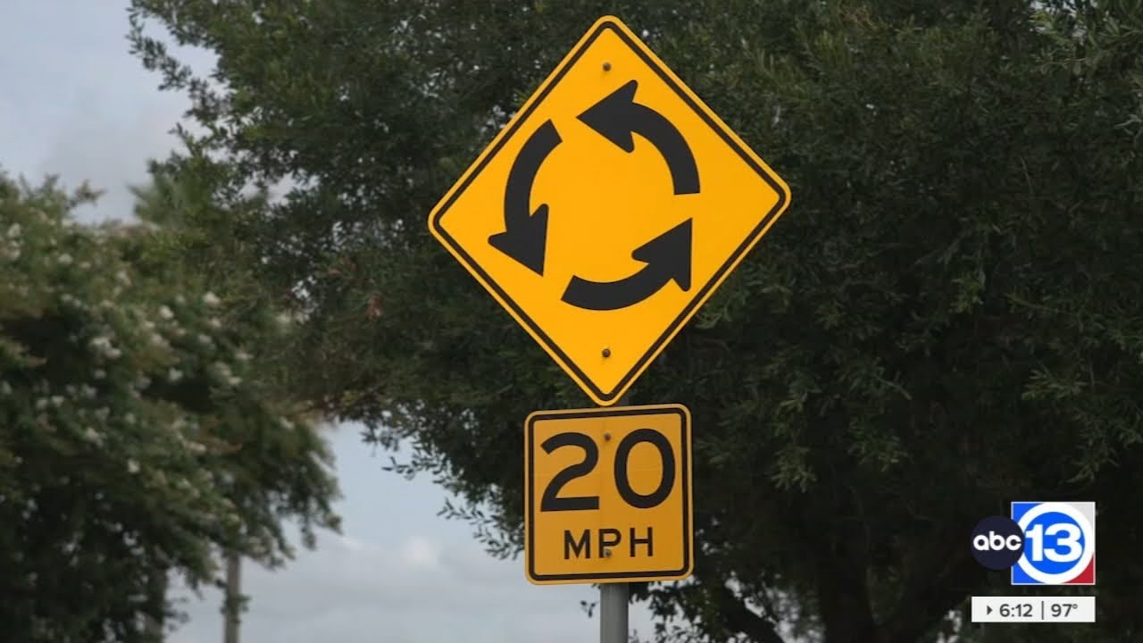 Residents concerned about safe driving at Sugar Land roundabout