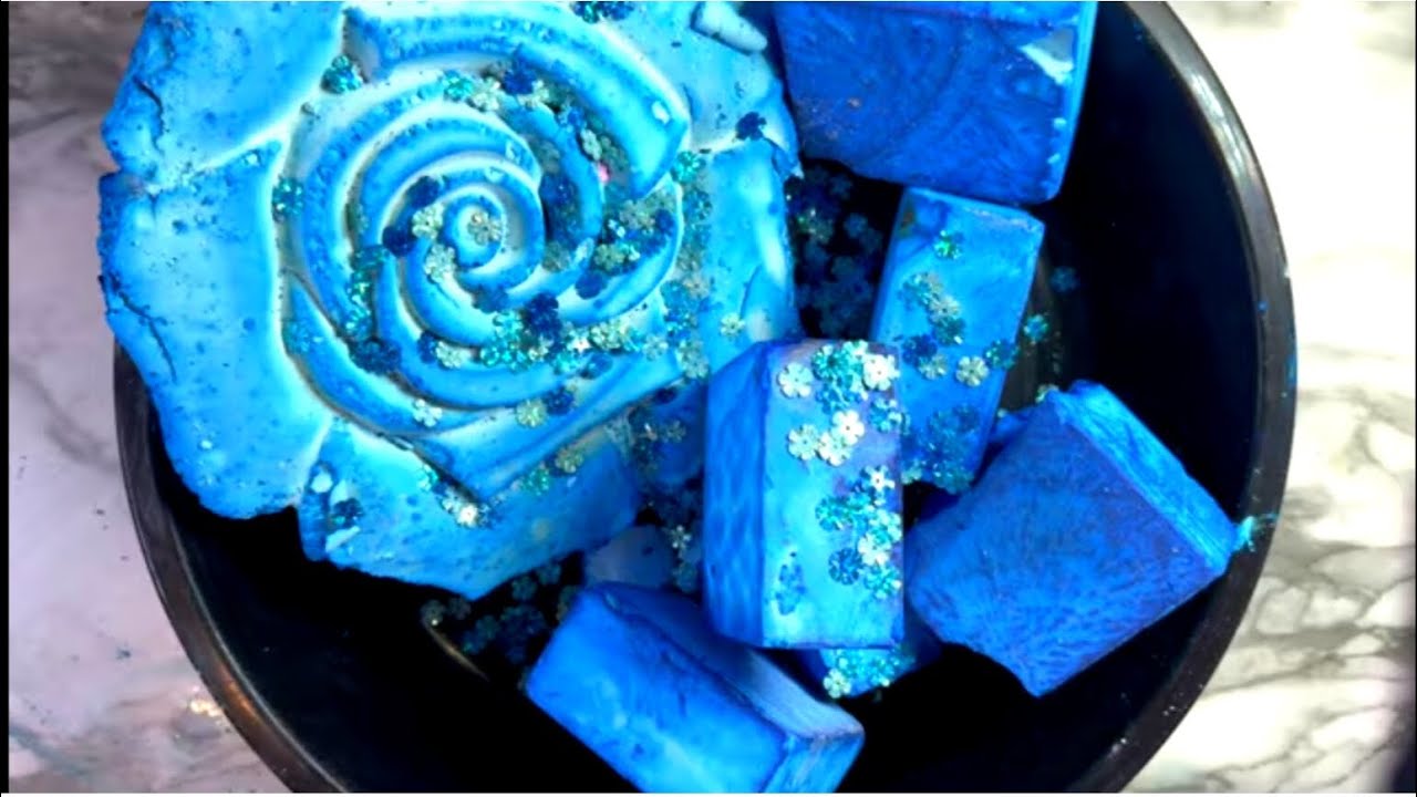 dyed blue gym chalk crush 💙 vibrant gym chalk edits 💙 dyed gym chalk 💙