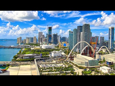 マイアミの摩天楼(MacArthur Causeway) のライブ映像