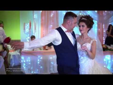 Hochzeitstanz mal Anders von Kristina & Alex Hochzeit in Amberg Oberpfalz Bayern