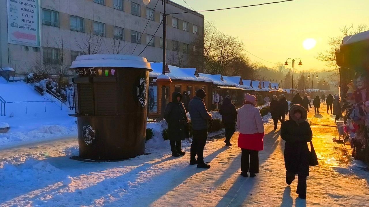 У Трускавці електроенергію відключають 15 годин на добу у січні 2026, що не працює без світла
