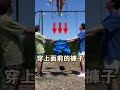 他竟然能這樣穿褲子！！（IG：@aydonholley）