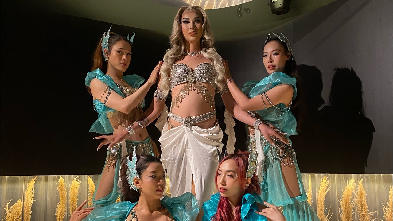 Mỹ Nhân Ngư - Suri Team