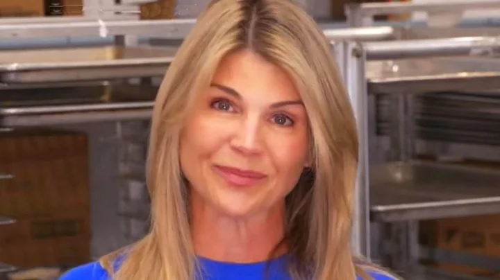 Lori Loughlin Makes FIRST TV Appearance Since Admi...