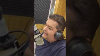 Vueltas y vueltas 2024 sonando en la radio