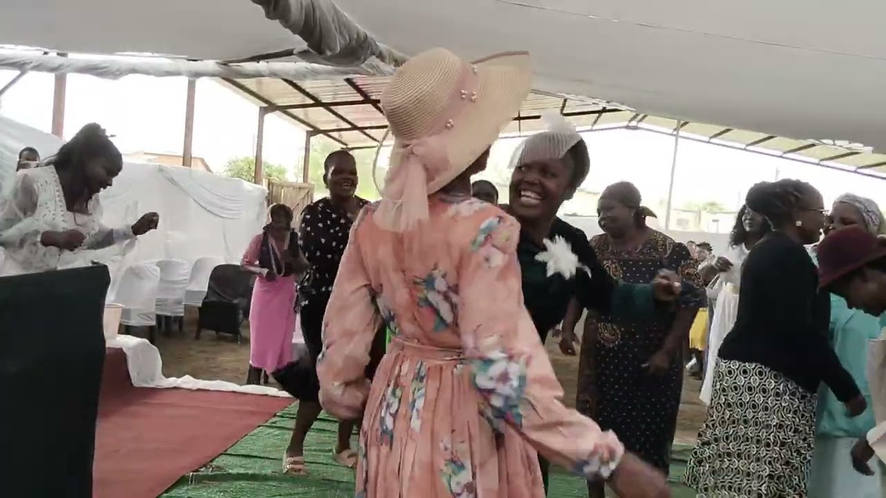 Kabona ngaka kgolo 💖🎤🎹 Flames of fire church 🔥🔥