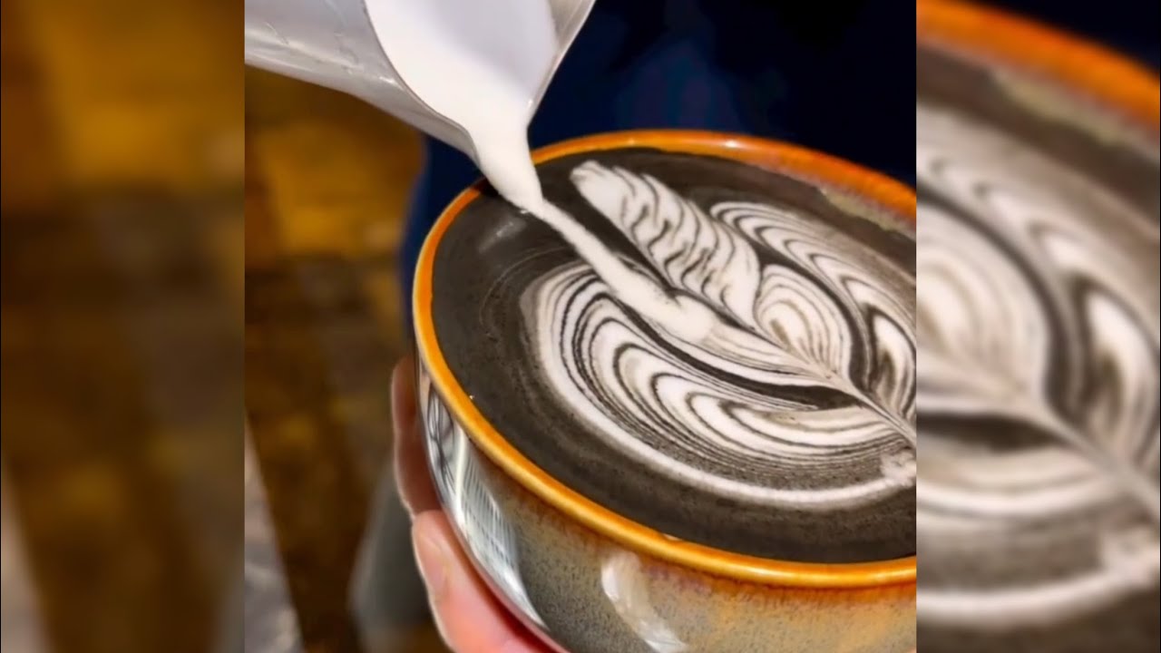 Arte Latte ▪︎ Cisne de Carbón