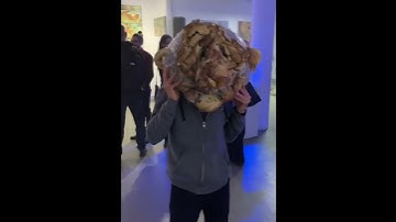 Walking Bread Turbine | Street Scene Performance – Alex Boya #cannes