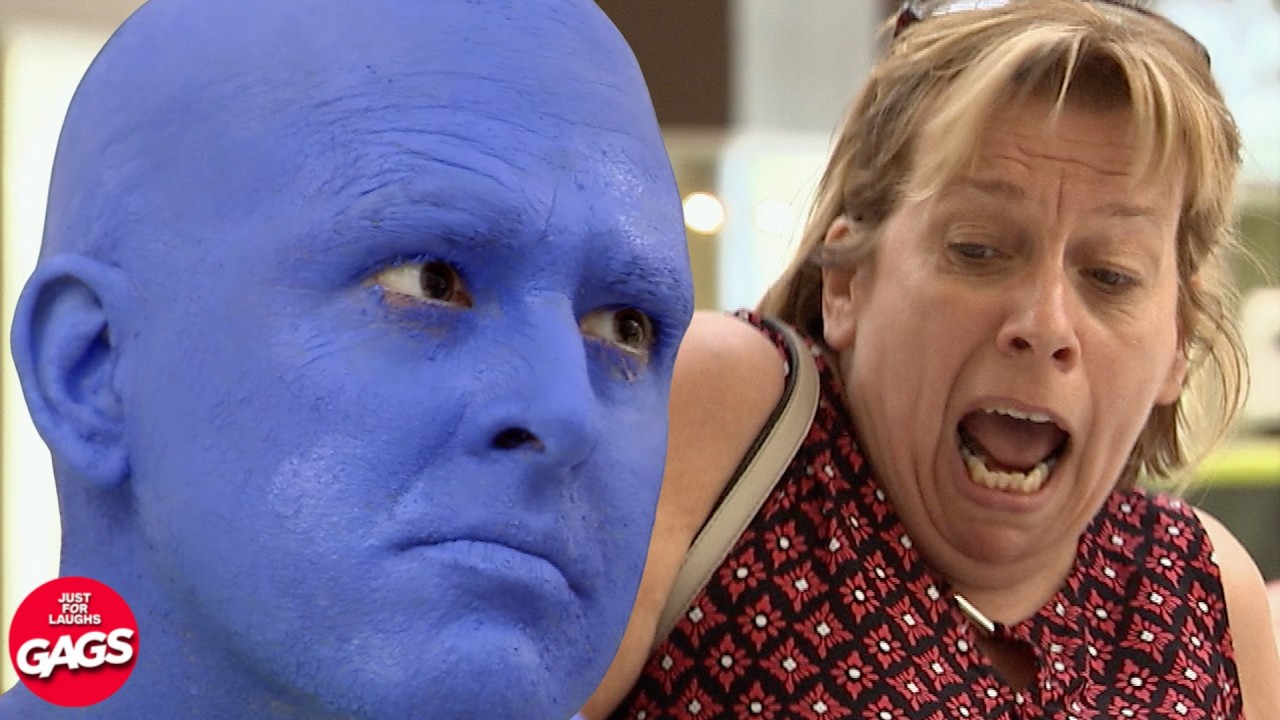 Bro Thinks He’s a Real Smurf | Just For Laughs Gags – Video