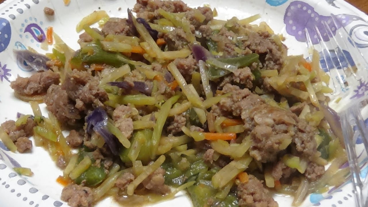 Absolutely Delicious Broccoli Slaw / Italian Sausage, Stove Top