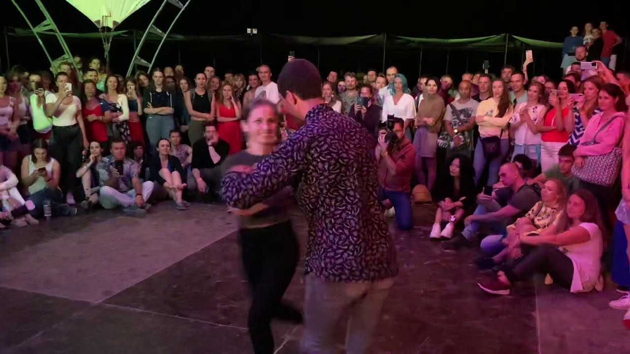 SALSA DANCE / Sergey Gazaryan & Adelina @ QFest Salsa Festival 2020