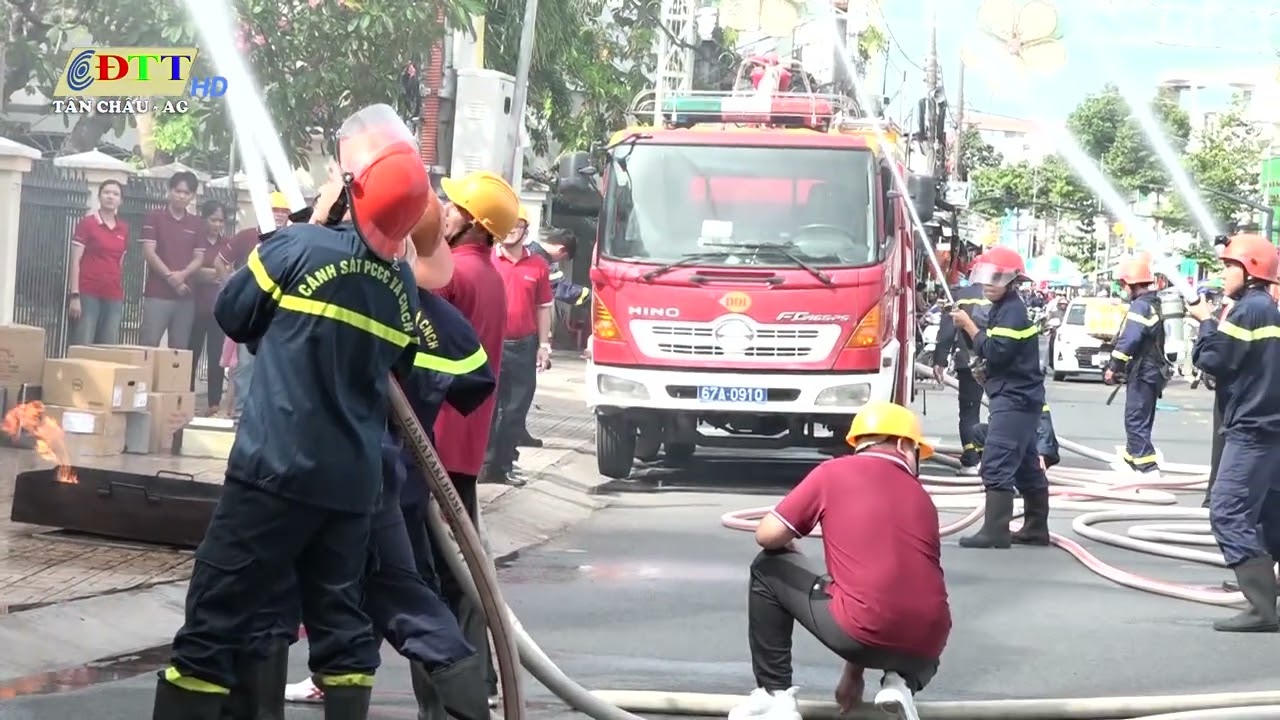 TỔ CHỨC THỰC TẬP PHƯƠNG ÁN CHỮA CHÁY VÀ CỨU NẠN, CỨU HỘ