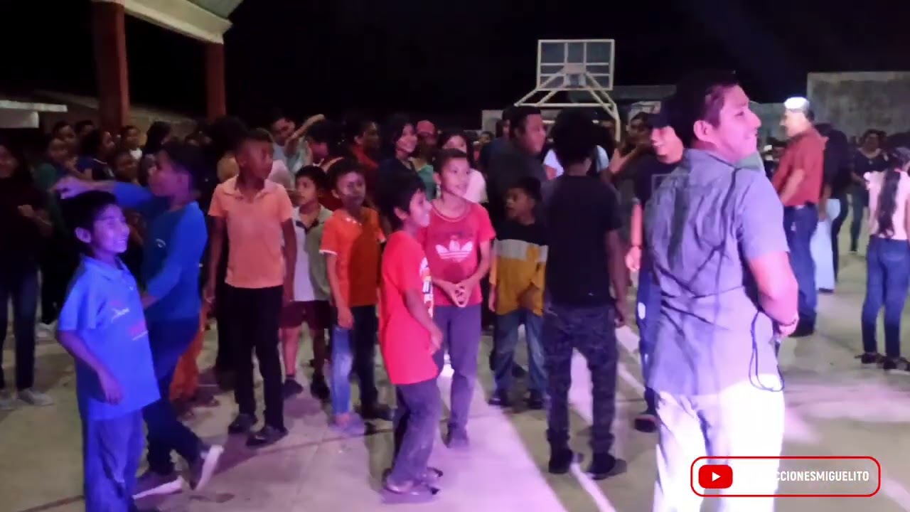 Popurrí Cumbia Del Violín_Galaxy Y Sus Teclados 