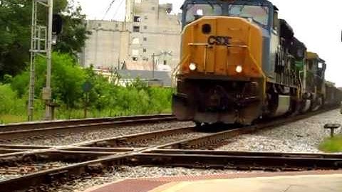 Cascade Complete!- EX BN SD40-2 Trailing On CSX Q410 In Selma!