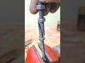 Screw tight nahi ho raha? Bas ek drop oil ka, aur kaam ban gaya! flipping my dog #gadgets