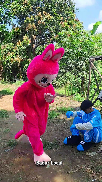 badut boboiboy di ambil kepala nya sama bocil di tolongin labubu pink