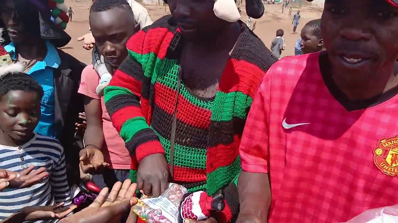 CELEBRATING CHRISTMAS 🎄 IN STYLE AND FASHION IN THE GHETTO, 