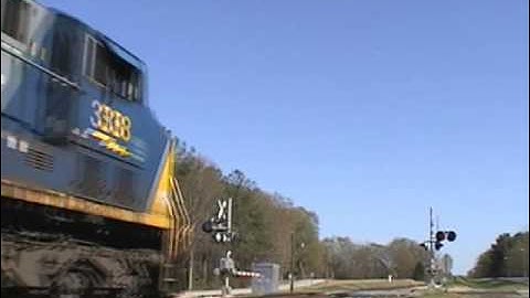 Another Short CSX Q194-31 Taking it Easy Through Statham, GA