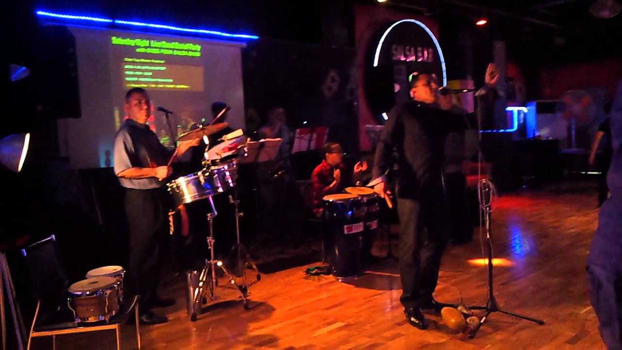 2012.01.21 top bar live band live salsa in Korea