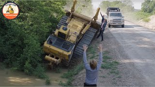 видео: Вождение игрушечной тяжелой техники и опасности использования экскаваторов картинка: Вождение игрушечной тяжелой техники и опасности использования экскаваторов