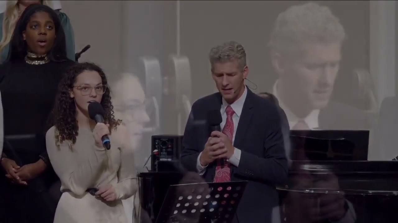 I Know Him Better Now : Cloverdale Choir - Watchnight