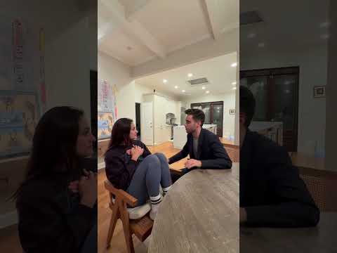 Watch Aviv Dora perform for Renata Notni
