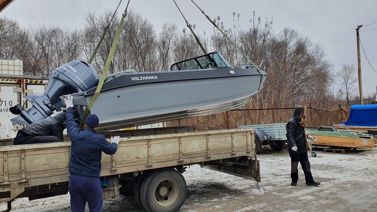 Volzhanka 53 Bowrider. Хабаровск. Тарпаулин в марте.