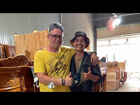Video Người Đức Mua Hàng Việt Nam | Bộ bàn ghế uống trà 2... - youtube