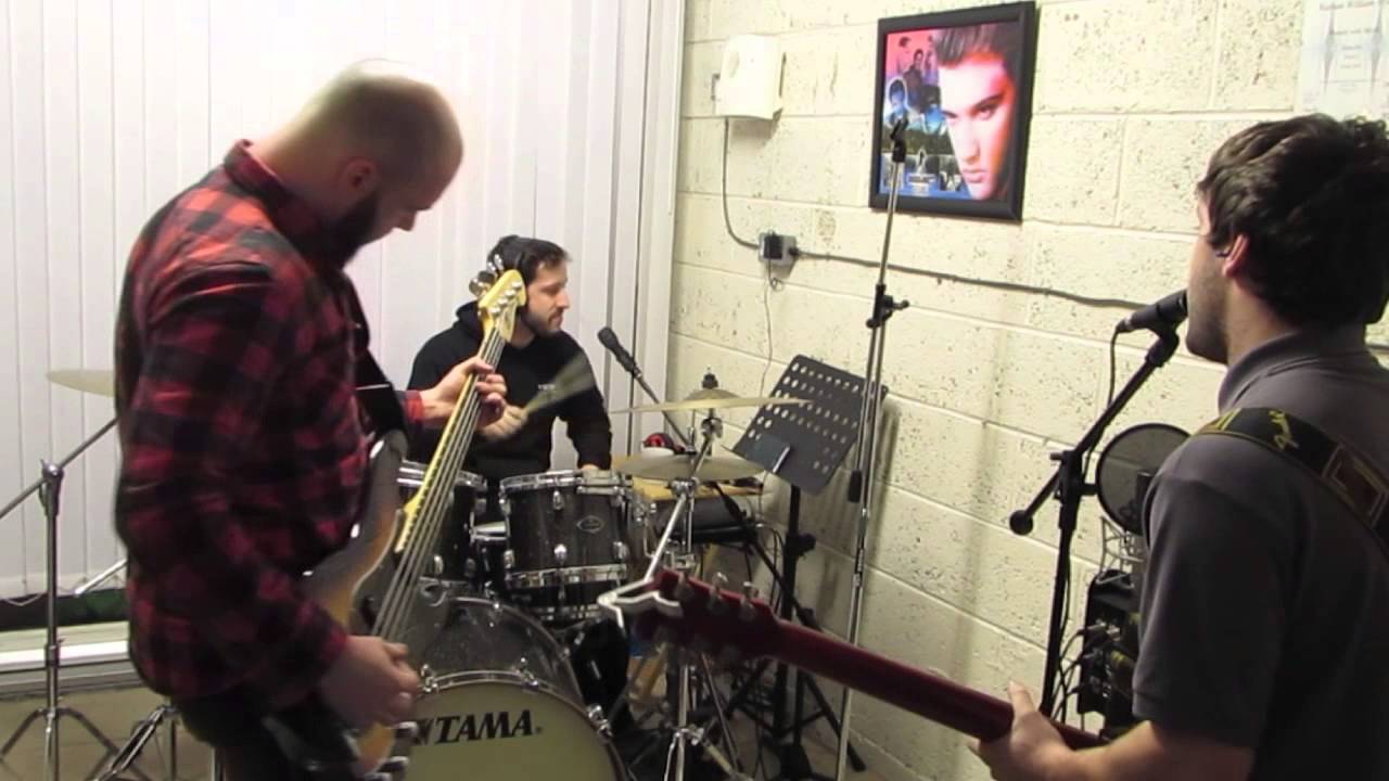 Brother Blades - Vee-log