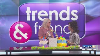 About 10,000 Easter eggs are filled with the help of the community for this Easter Market and Rustic
