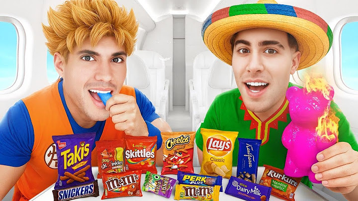 EATING CANDIES FROM ALL OVER THE WORLD !!