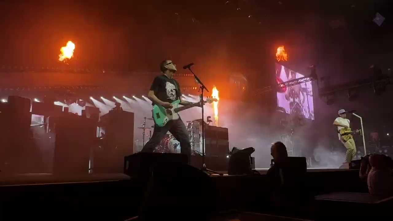 Blink-182 Stay together for the kids + Rollercoaster Live at Acrisure arena 10-05-25