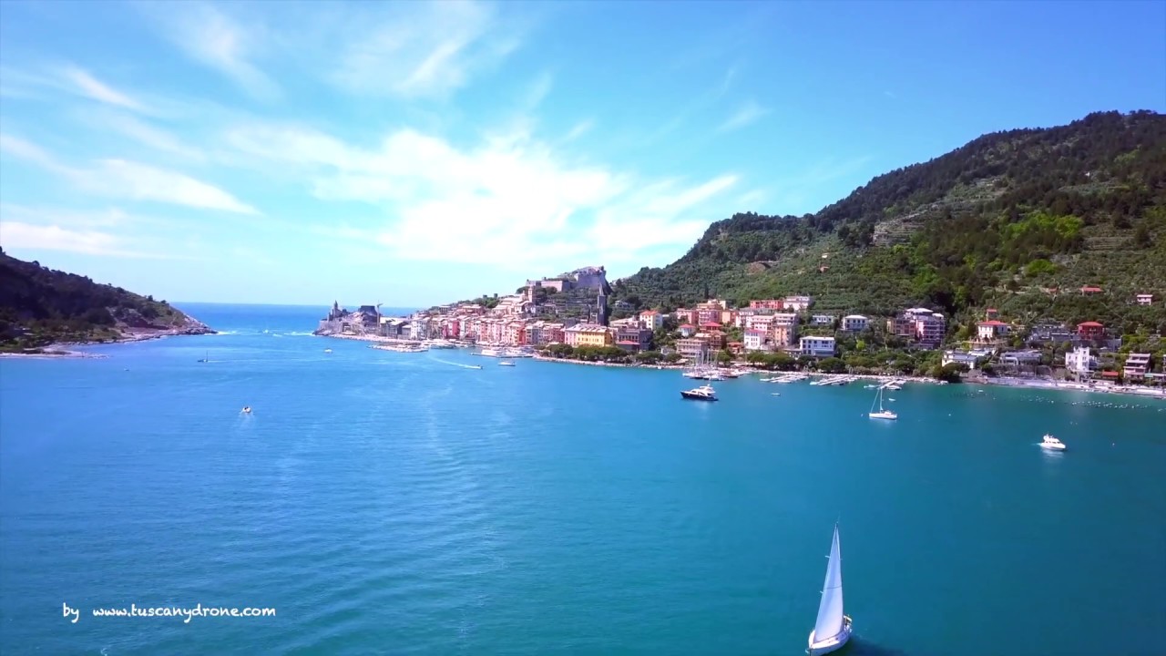 ⁣Sailing 5 Terre, a unique way to enjoy one of the most amazing landscapes of Italy