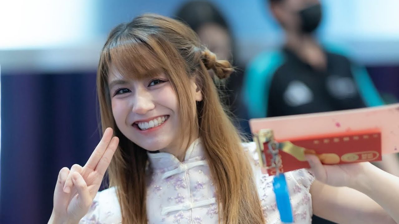 The Glass Girls 'ปั่นป่วน ' (Front focus) Watashi No Katachi Infinite City Hall, Siam Paragon,