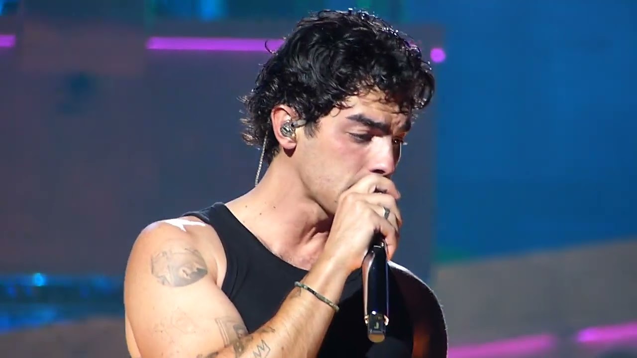 Cake By The Ocean - Jonas Brothers - Greetings From Your Hometown Tour - Seattle, WA - 09/22/2025