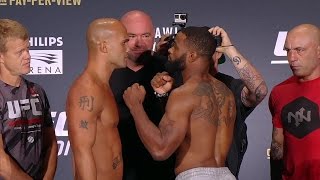 Watch the full weigh-in between welterweight champion robbie lawler
and his opponent tyron woodley ahead of their bout at ufc 201 in
atlanta. lates...