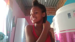 Eu quando tô muito alegre passo tudo na cara