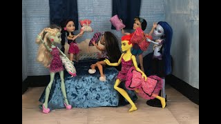 The Slumber Party-  A MH/EAH stop motion
