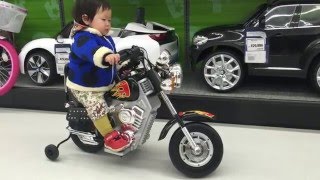 Daily Nene-nyan Vol.18 トイザらスで HARLEY DAVIDSON バイク試乗