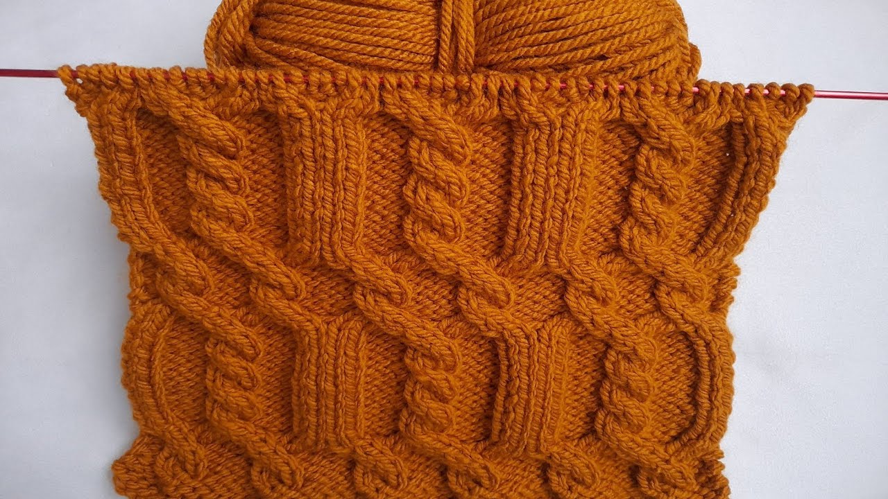 Twisted Columns | Beautiful Cable Knitting Pattern for Scarves & Sweaters