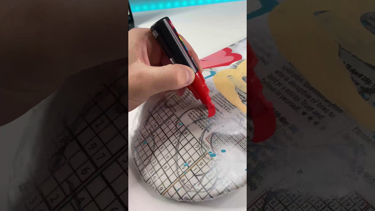 Painting a Skateboard with Posca Markers! 