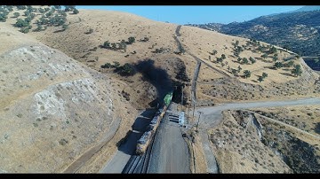 Tehachapi: Trains at Cliff and Bealville [4K] 8/31/2018