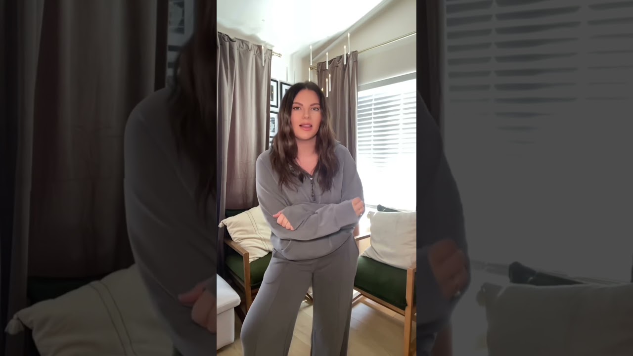 Obsessed with these matching pants! 