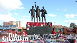 Fans flock to Old Trafford to pay respects to late Sir Bobby Charlton