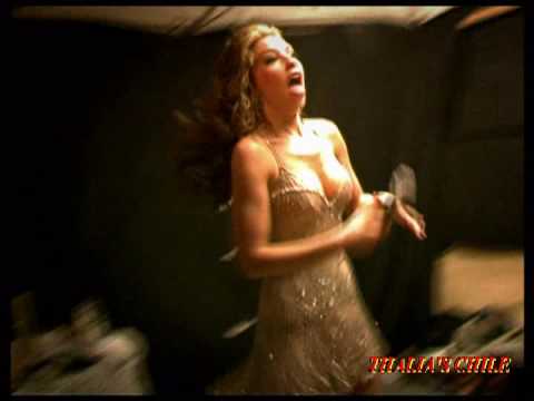 THALIA - ACCION Y REACCION ( VERSION GRUPERA)