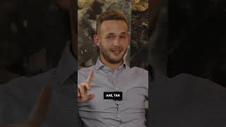 Яка зубна щітка ефективніша - звичайна чи електрична?