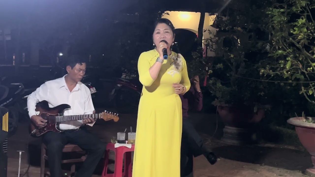 12 câu PHỤNG HOÀNG cảm xúc dâng trào do TT Kim Sang trình bày 