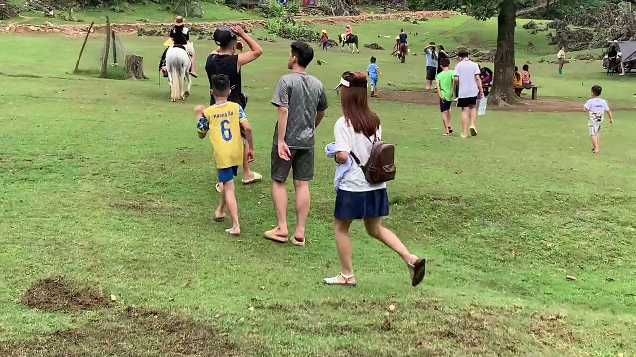 Em đi mộc châu Sơn La 