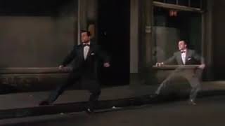 Gene Kelly Se Desdobla En Las Modelos 1944