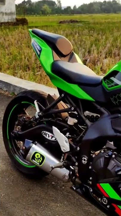 story wa ZX25R